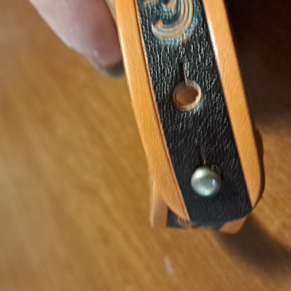 Justin Leather Bracelet with Black and Tan Design - Picture 4 of 4